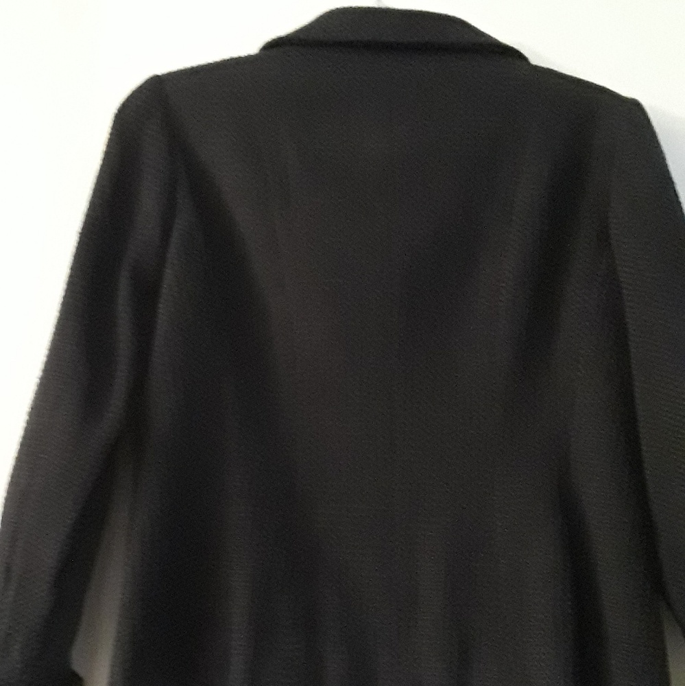 Jacket - Picture 2 of 4